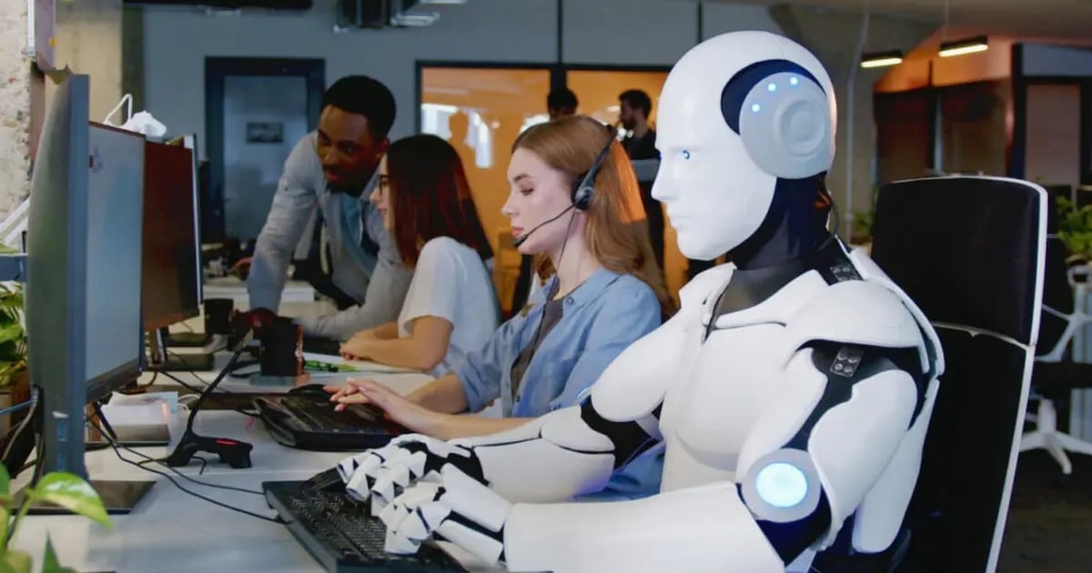 Automação e IA podem injetar até US$ 4,4 trilhões por ano na economia, aponta estudo