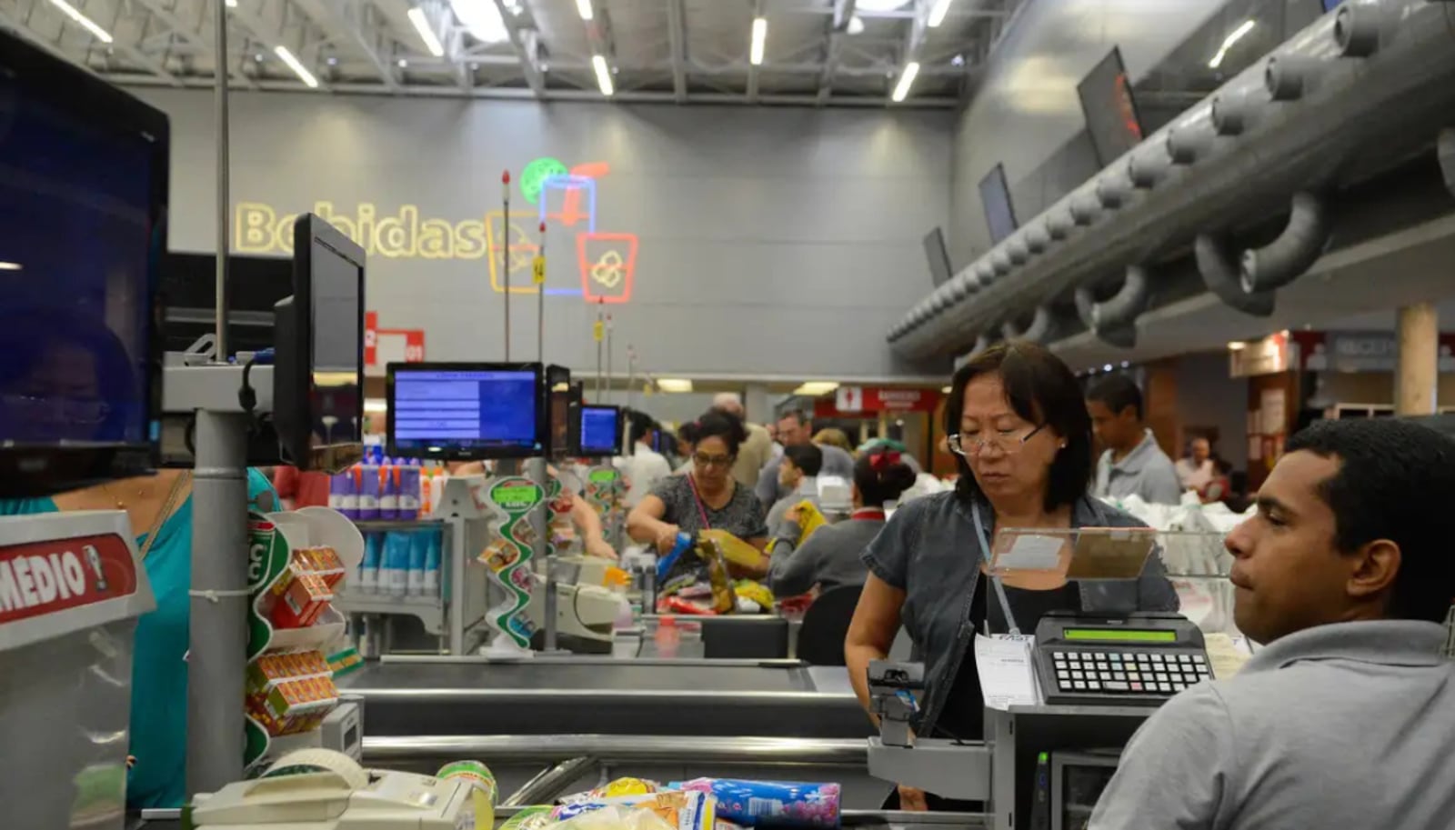Pesquisa mostra tendência de substituição de carne vermelha por proteínas mais baratas Tânia Rêgo/Agência Brasil - arquivo