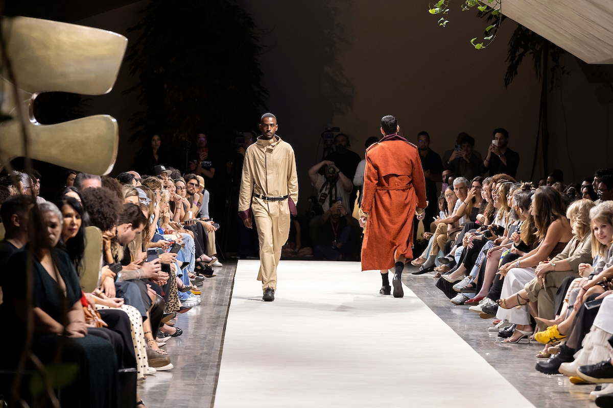 Vivi Orth retorna à passarela da terceira edição do Metrópoles Catwalk