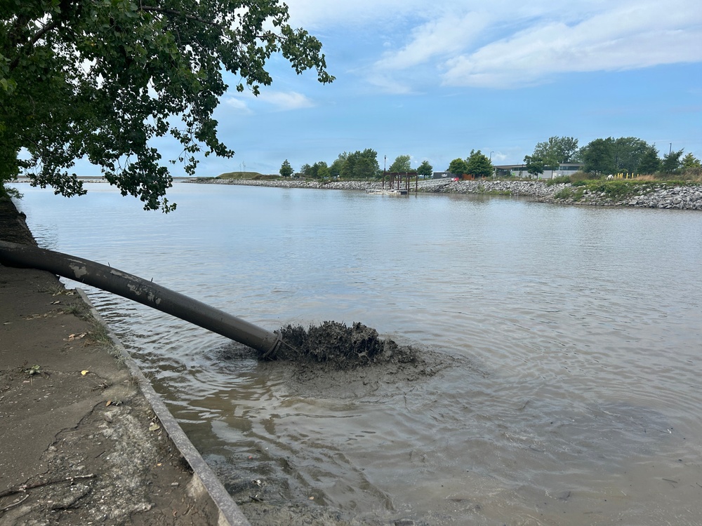 Imagem relacionada à notícia: Buffalo Dredging mantém o comércio se movendo e constrói o Habitat