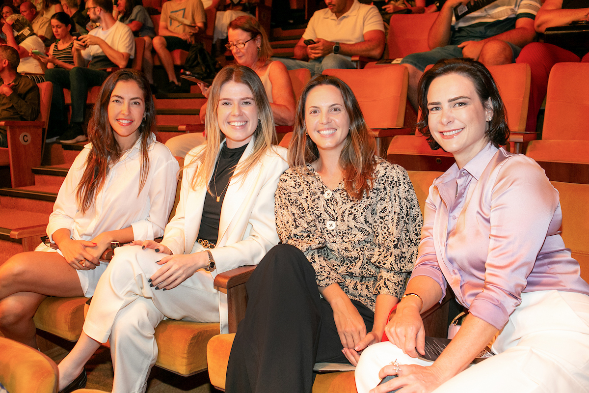 Concerto pela Paz reúne música e reflexão no Teatro Nacional