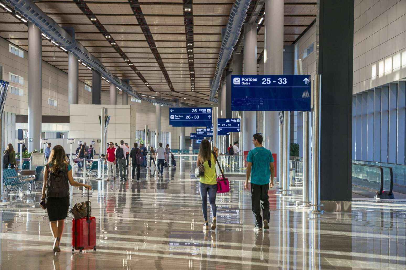 Salas de embarque no aeroporto de Confins, em Belo Horizonte