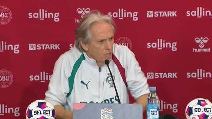 Jorge Jesus: "Não há nenhum jogador no mundo que fique feliz de aquecer e não entrar"