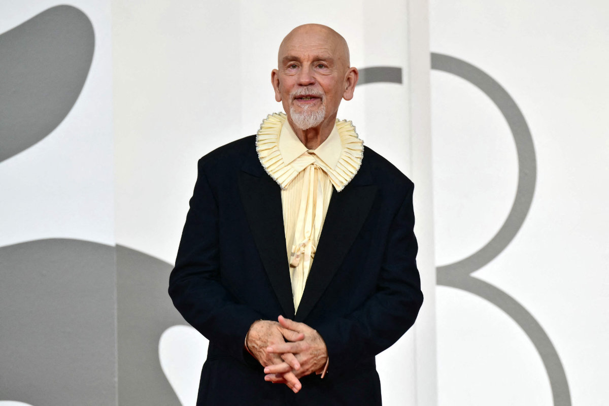 'Unknown' ganha o Leão de Ouro, Malkovich 'humilhado' pelo prêmio de melhor ator no Festival de Cinema de Veneza