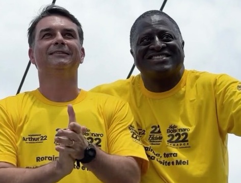 Em Roraima, Flávio Bolsonaro promete estradas para ampliar acesso a regiões amazônicas