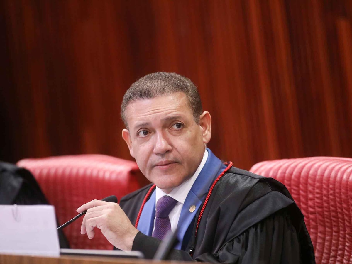 Quem são os ministros do TSE que votam derrubada de posts falsos sobre N.S. Aparecida