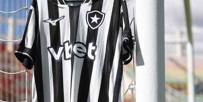 Foto: Camisa do Botafogo (Imagem: Botafogo de Futebol e Regatas) / G&aacute;vea News