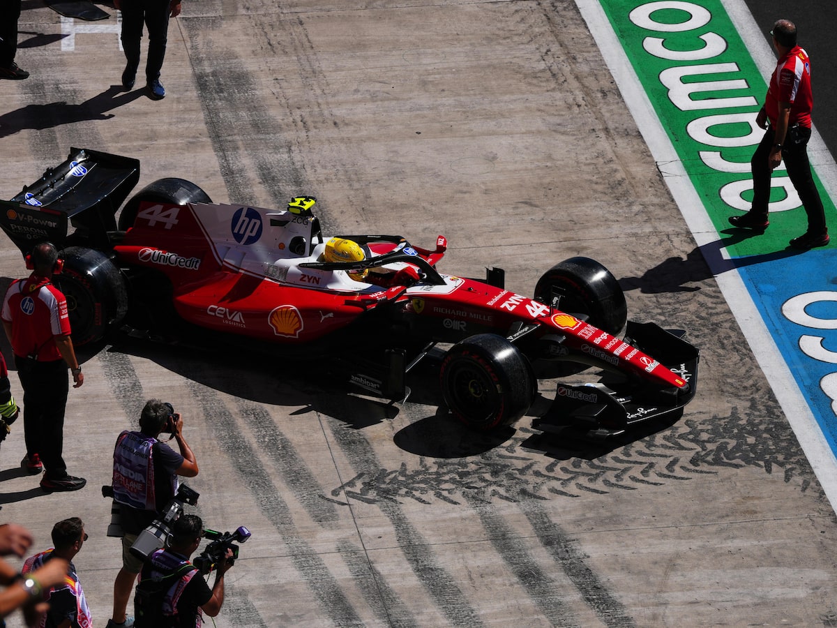 Lewis Hamilton bate no TL3 e atividades ficam paralisadas por quase 40 minutos; assista