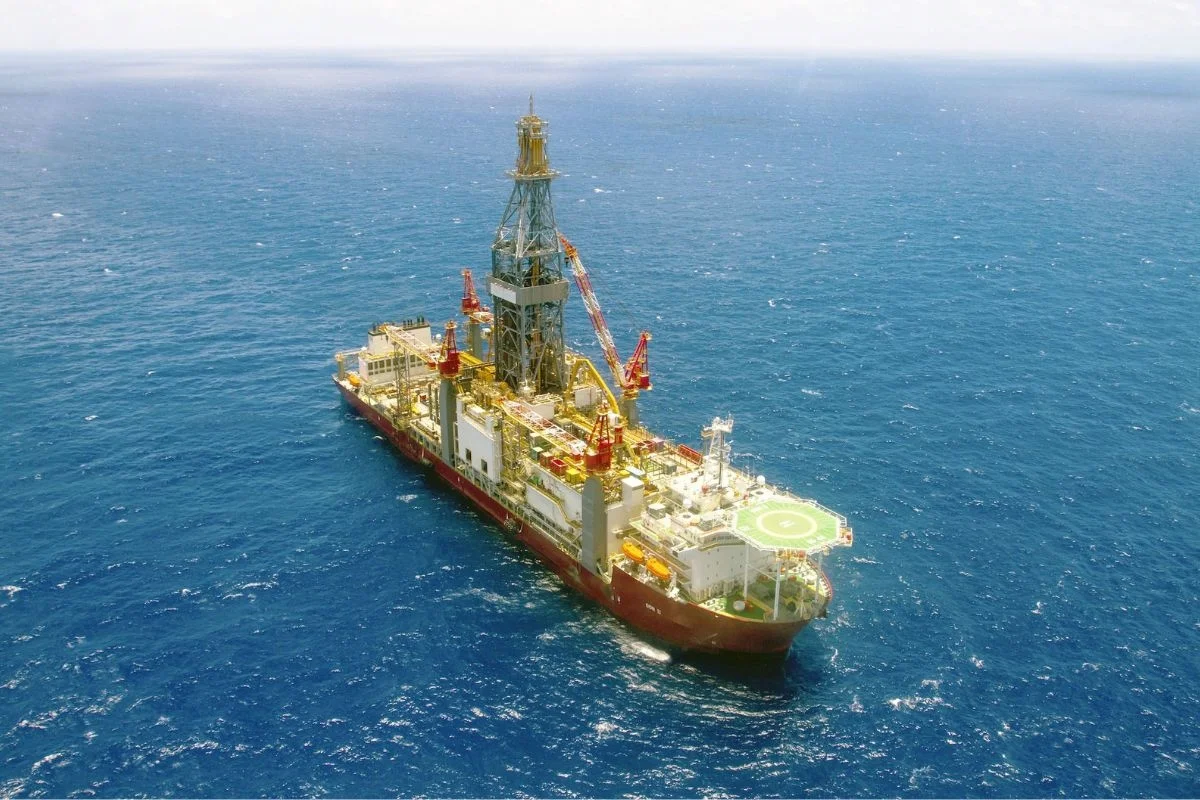 Petrobras desloca navio-sonda para perfuração de poços na costa do Amapá