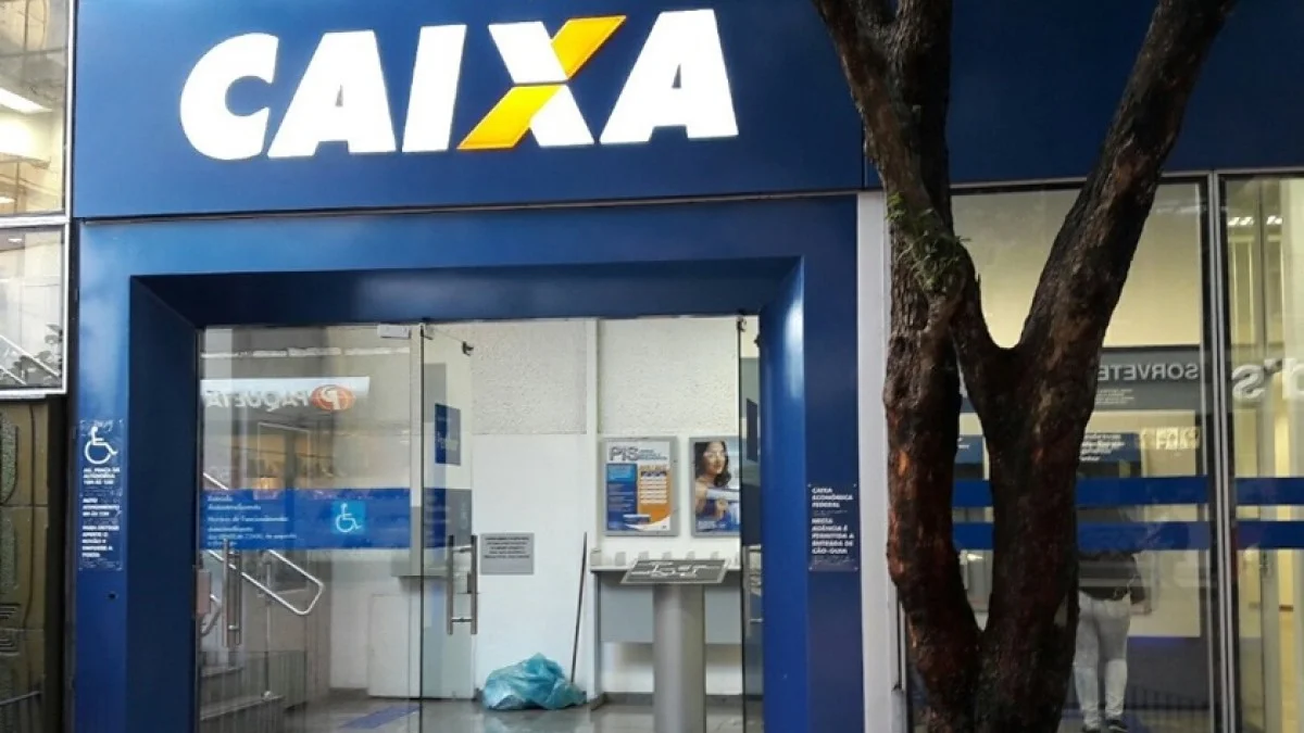 Bancários da Caixa Econômica Federal no DF aderem à paralisação nacional
