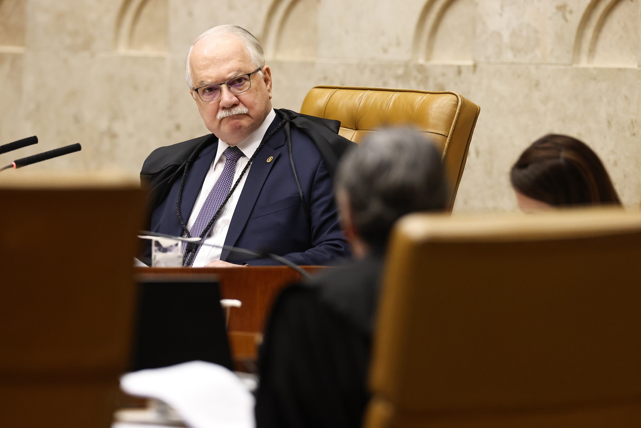 Fachin nega julgar Moraes e Mendonça juntos e marca sessão do relator do Master para 23 de setembro