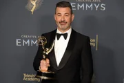 Donald Trump pede demissão de Jimmy Kimmel após piada sobre jantar
