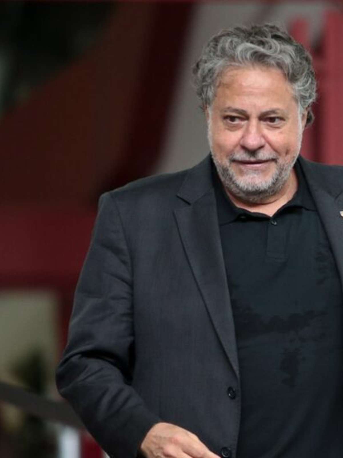 Conselho do São Paulo aprova expulsão do ex-presidente Julio Casares