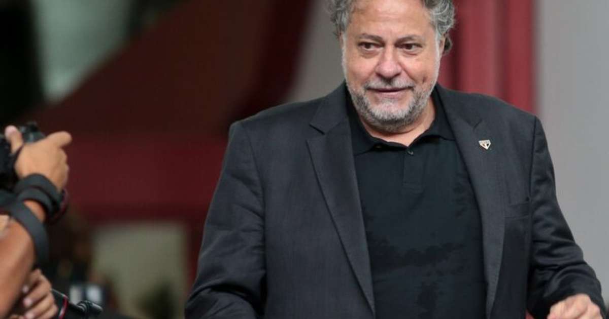 Conselho do São Paulo aprova expulsão do ex-presidente Julio Casares