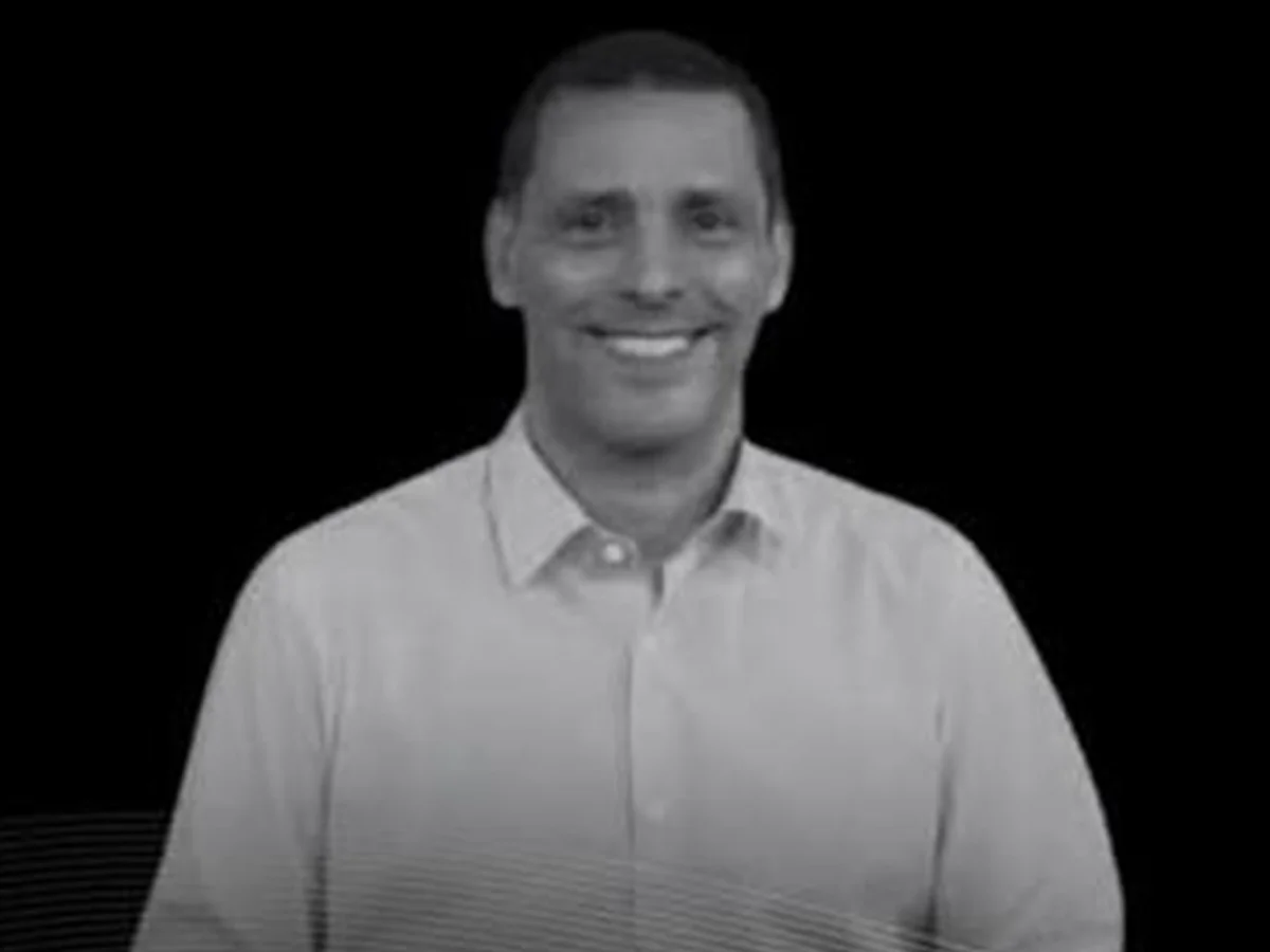Jornalista Márcio Santos morre aos 55 anos após batalha contra o câncer