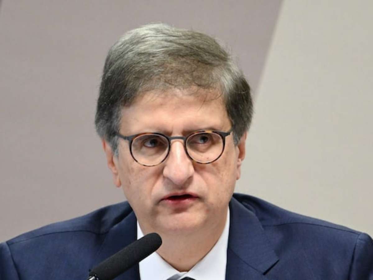 Gonet reitera pedido para que Mendonça libere todo conteúdo de celular de Vorcaro