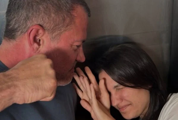 Malvino Salvador sobre ciúmes no casamento com Kyra: “Nunca teve treta” - destaque galeria