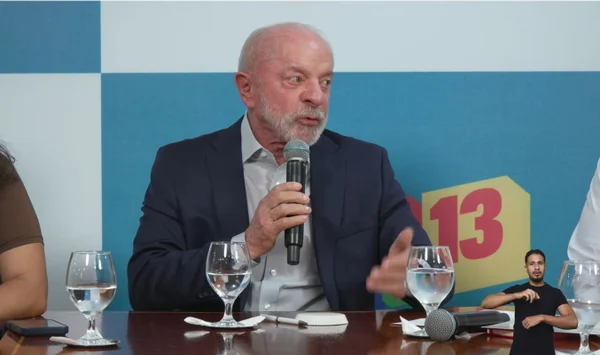 Lula acusa Mendonça de "fazer política" como relator: "Está provado"