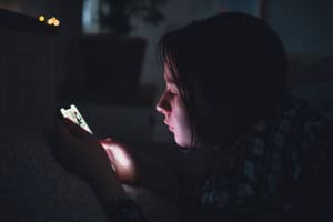 Califórnia aprova novas leis para proteger crianças na internet