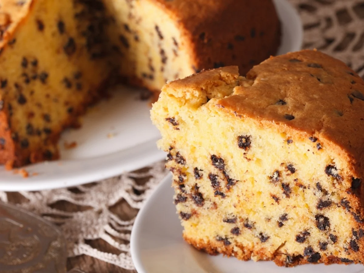 Bolo formigueiro rápido e fofinho feito no liquidificador