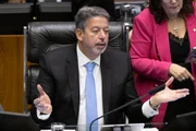 Arthur Lira, ainda como presidente da Câmara no Plenário da Câmara dos Deputados
