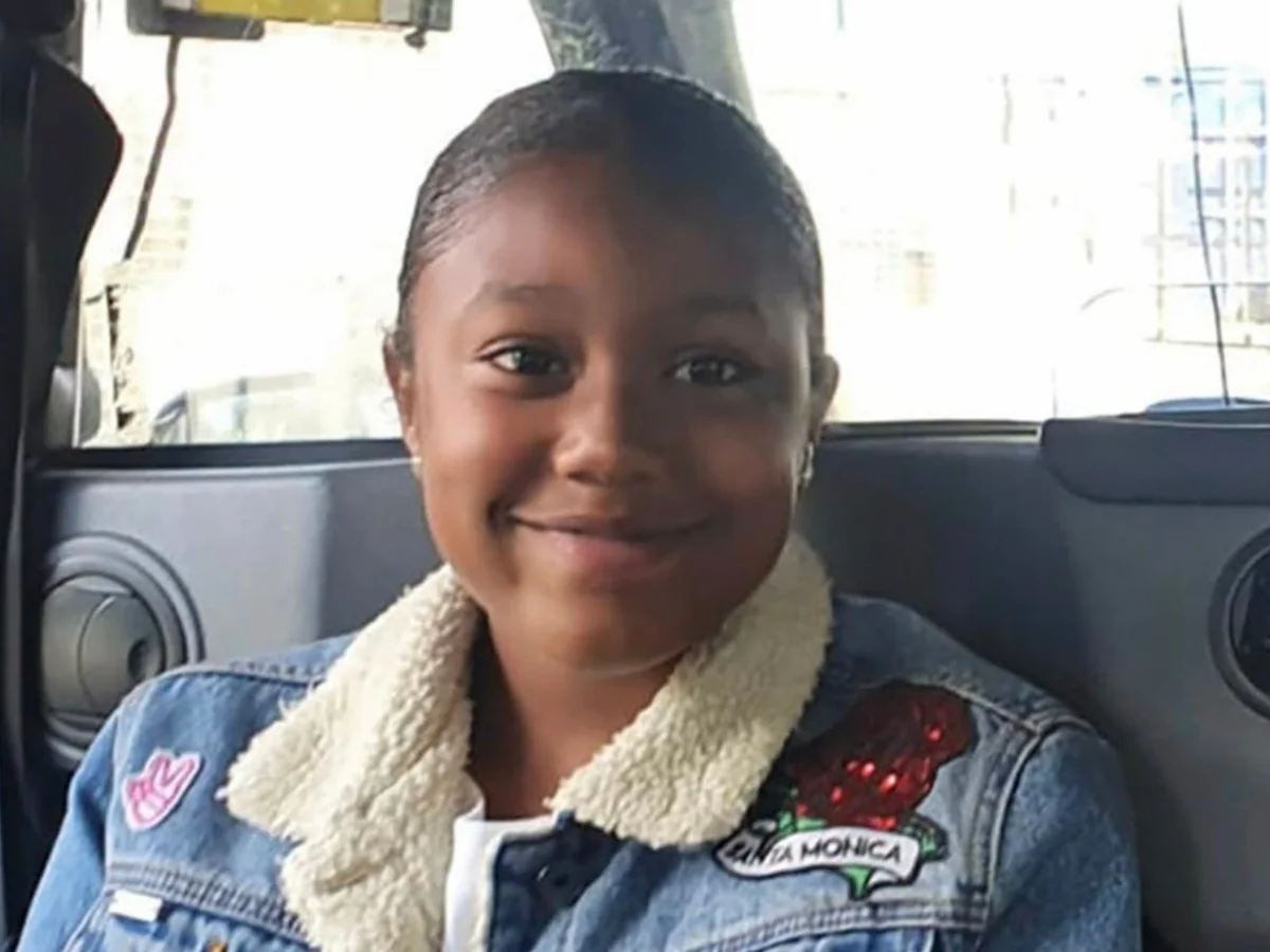 Menina de 12 anos morre ao ter reação alérgica com milkshake em Londres