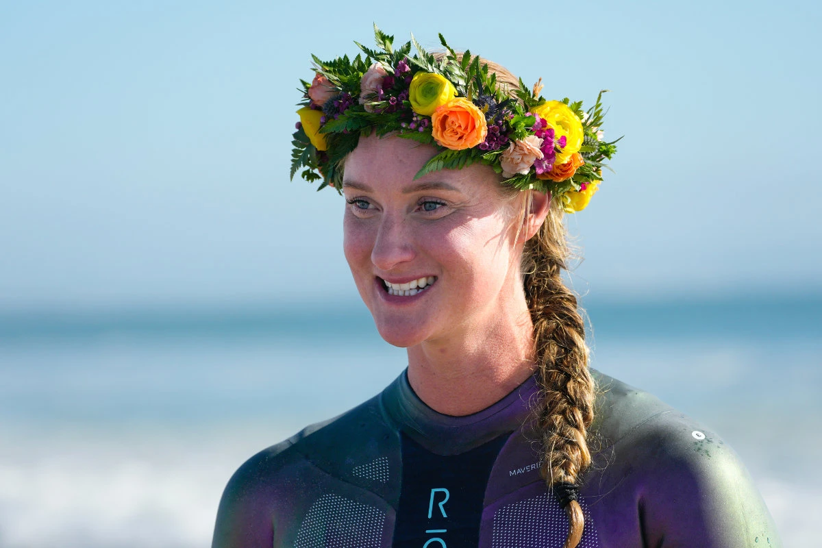 Atleta de resistência se torna a primeira pessoa a nadar toda a costa da Califórnia, com 900 milhas