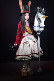 Embaixadora do Metrópoles Games vence concurso de cosplay como Alice