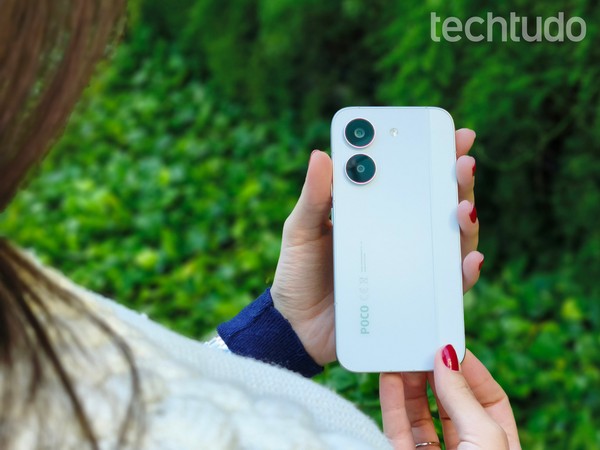 Testado e aprovado! Melhor celular custo-benefício para comprar em outubro
