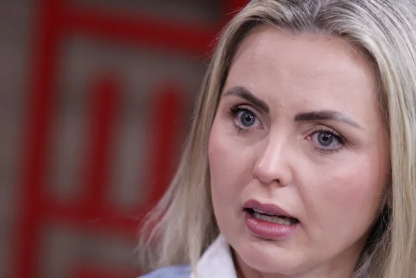 Ex-candidata do DC, Clariana Barão declara apoio a Flávio no 2º turno