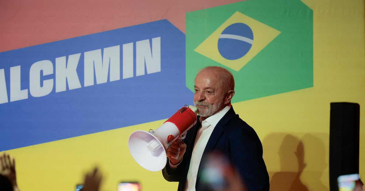 Lula diz que resultado do 1º turno foi ‘inesperado’ e faz apelo a eleitores que não votaram