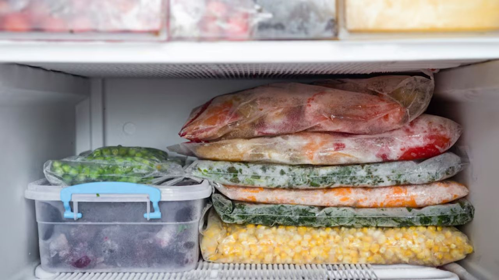 Na dúvida, busque informações no manual de instruções do produto — Foto: Reprodução/Magnific (Freepik)