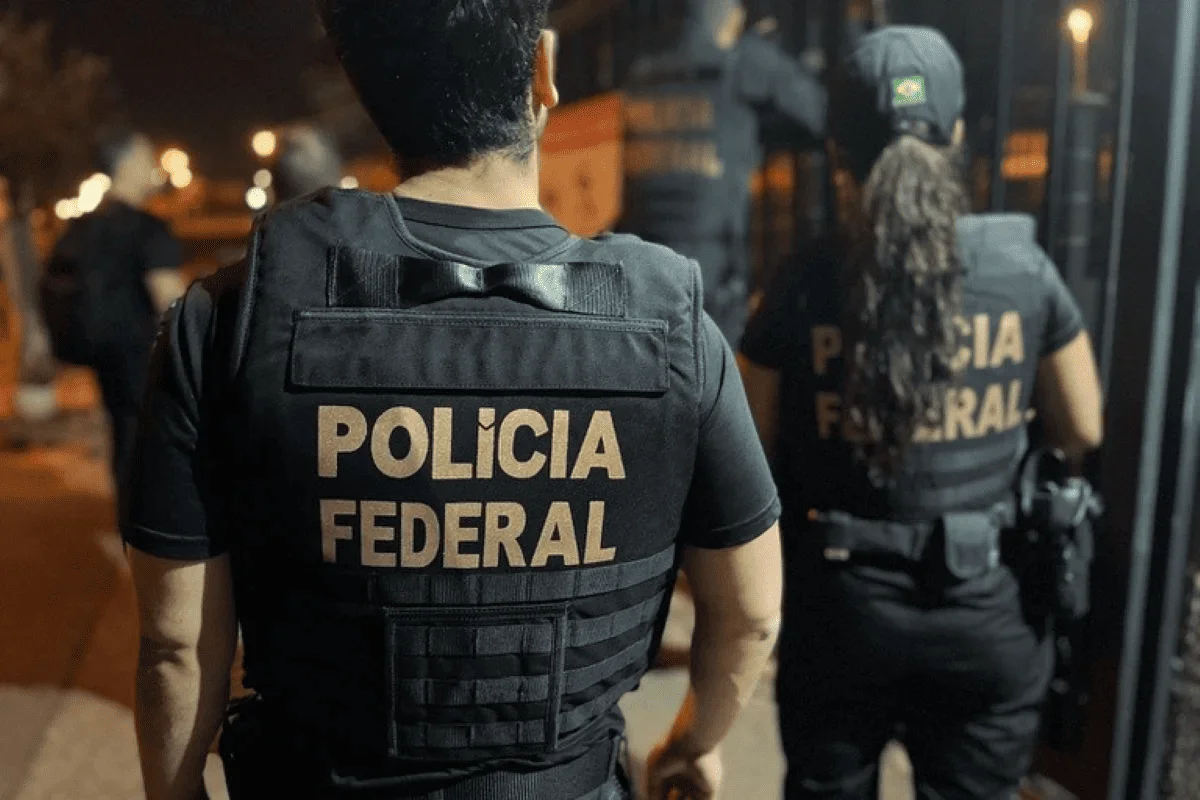 Três pessoas são presas por oferecer consultas e obras em troca de votos