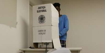 'Cabine' ou 'cabina' de votação: qual é o correto? Foto: Fernando Frazão/Agência Brasil
