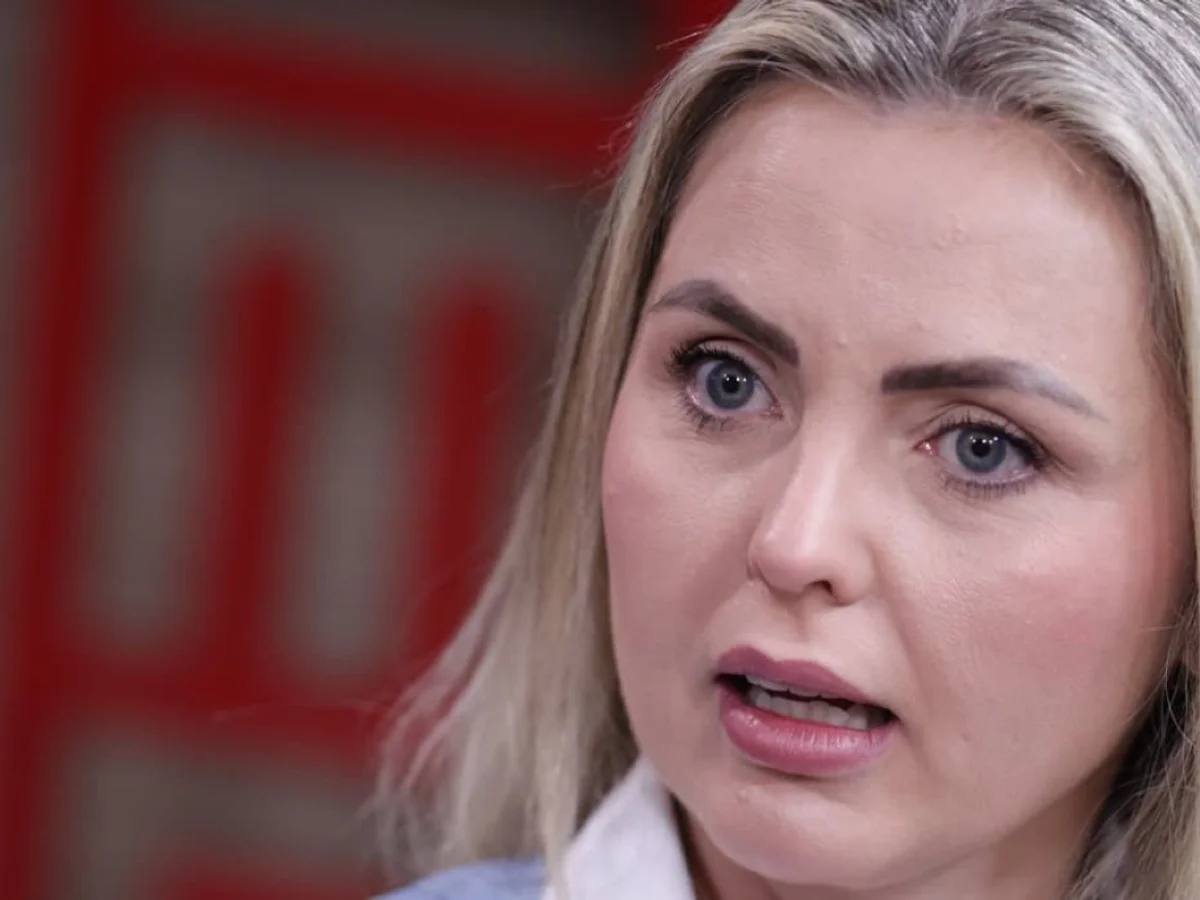 Ex-candidata do DC, Clariana Barão declara apoio a Flávio no 2º turno
