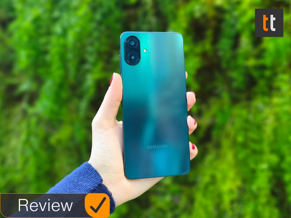 Traseira do Galaxy A07 — Foto: Julia Rabaça/TechTudo