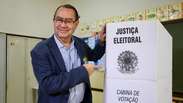Sem declarar apoio a Lula ou Fl&aacute;vio, Augusto Cury agradece vota&ccedil;&atilde;o e diz que &lsquo;plantou sementes&rsquo;