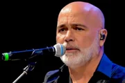 A Fazenda 18: Adryana descobre morte de Rick ao vivo e web se revolta