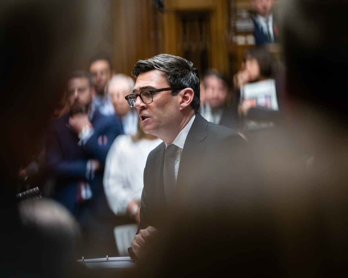 O acordo do Brexit não é bom o suficiente para o público britânico, diz Andy Burnham