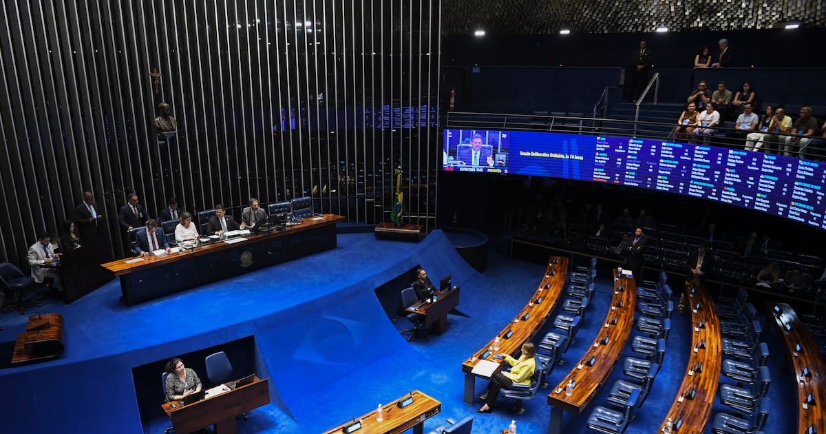 Eleição para o Senado tem que ter atenção redobrada para o voto não ser anulado