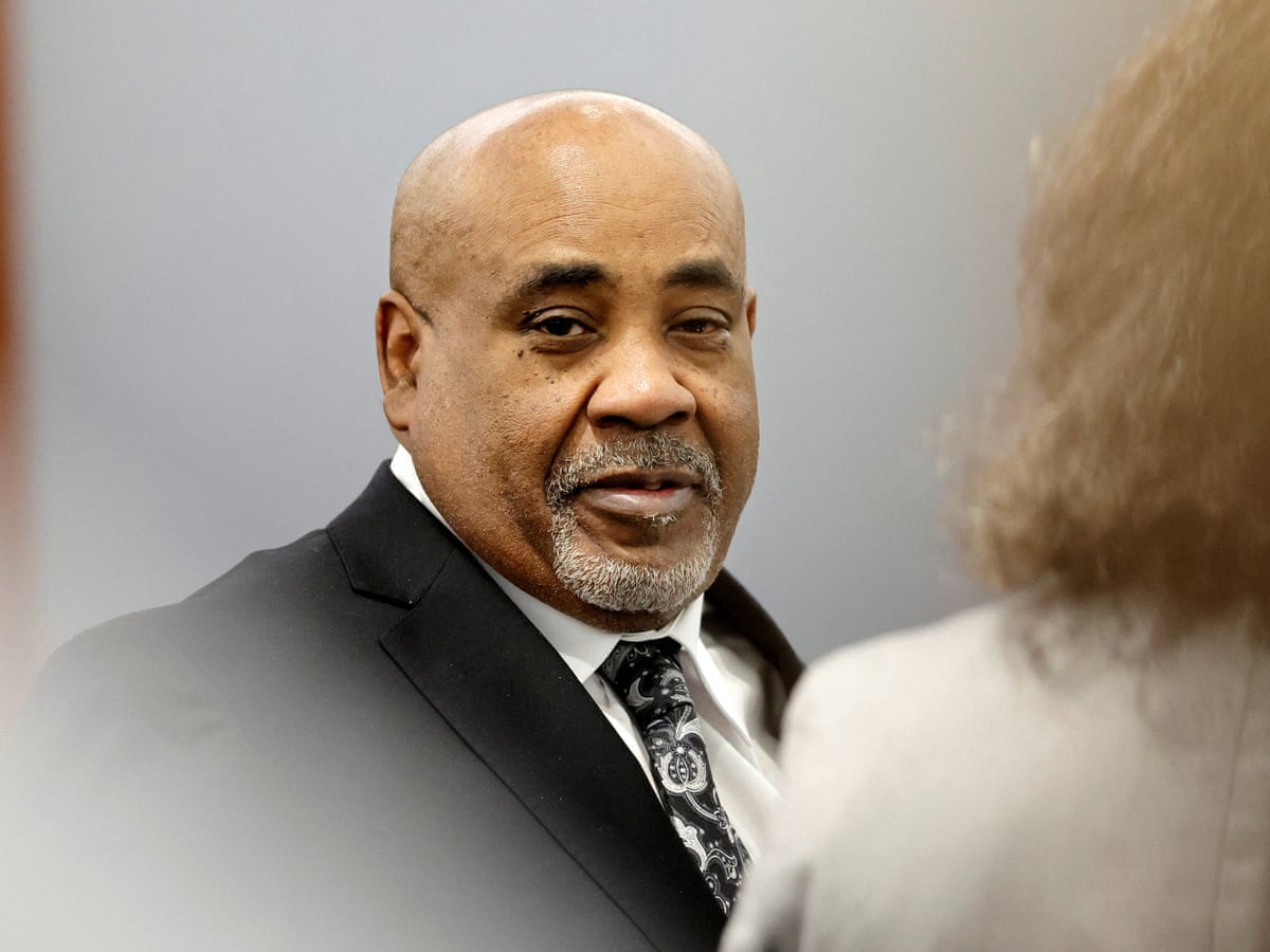 Duane 'Keffe D' Davis condenado a 40 anos de prisão até a vida pelo assassinato de Tupac Shakur