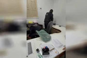 A suspeita é de favorecimento a integrantes de organização criminosa realizado por vereador e servidores públicos