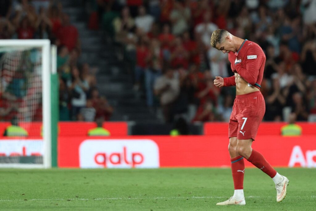 Ronaldo abre caminho para retorno à seleção portuguesa e pede desculpas por sua saída