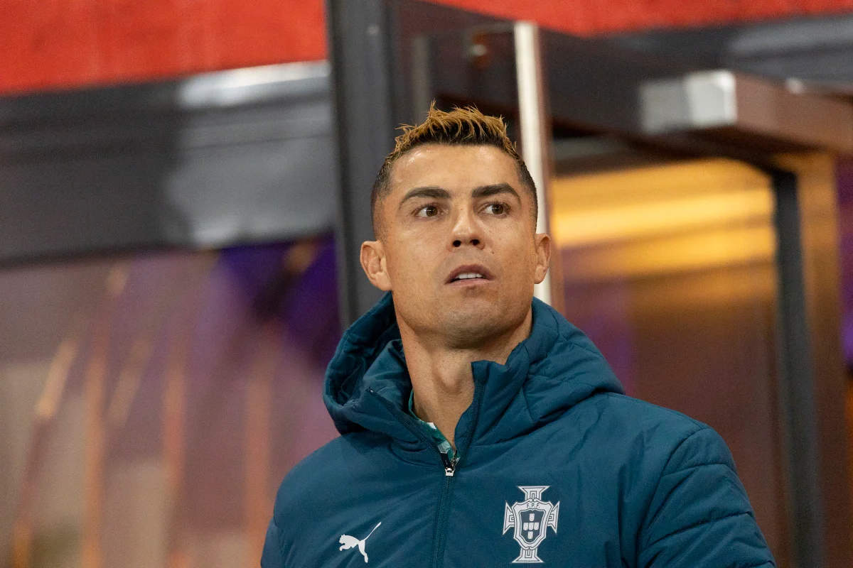 Foto colorida de Cristiano Ronaldo - Metrópoles