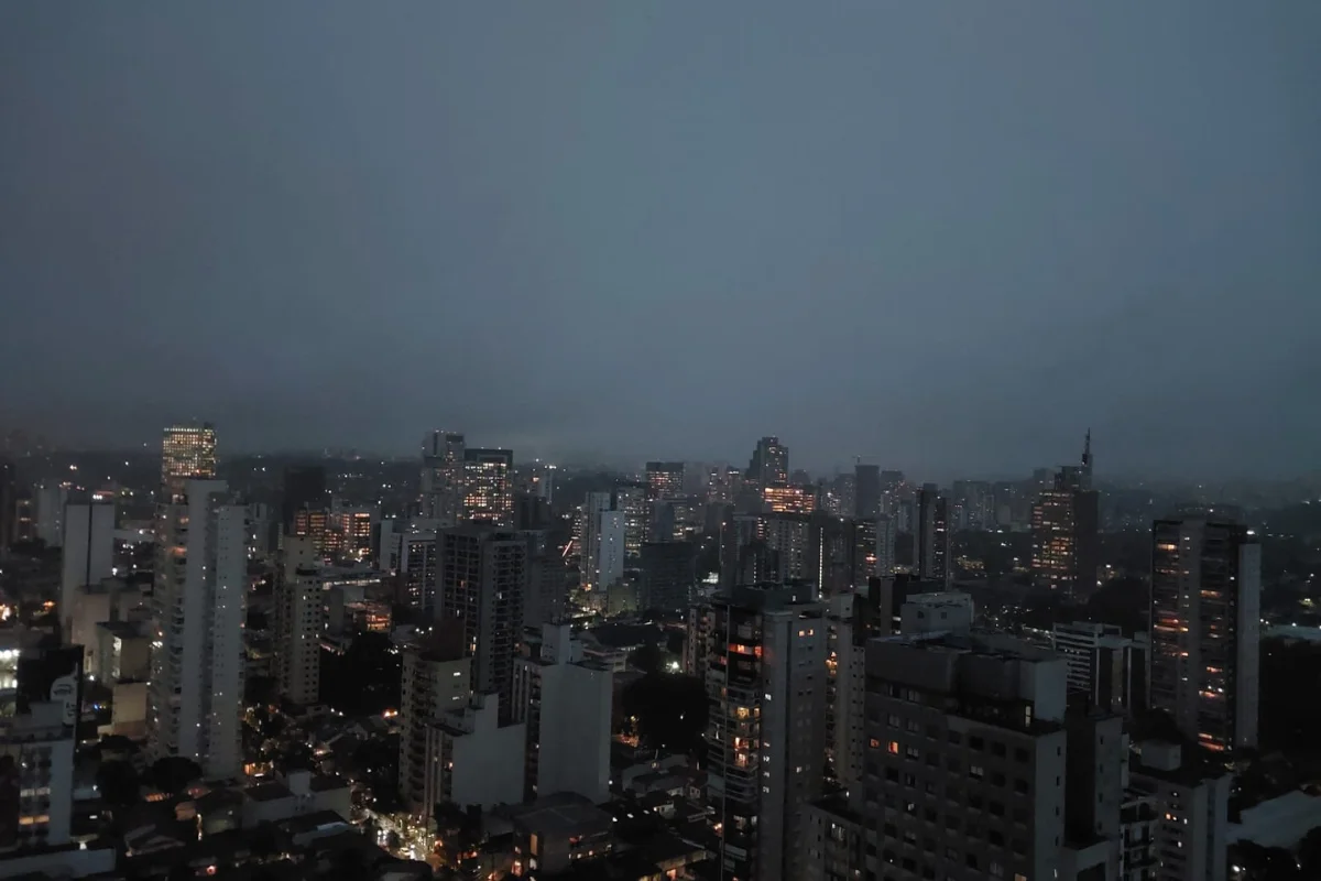 Defesa Civil emite alerta severo de chuva para São Paulo e cidades vizinhas
