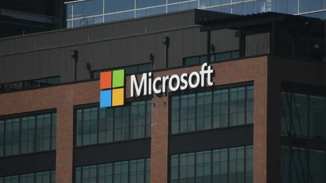 O que é inteligência híbrida? Conheça a nova aposta da Microsoft em IA