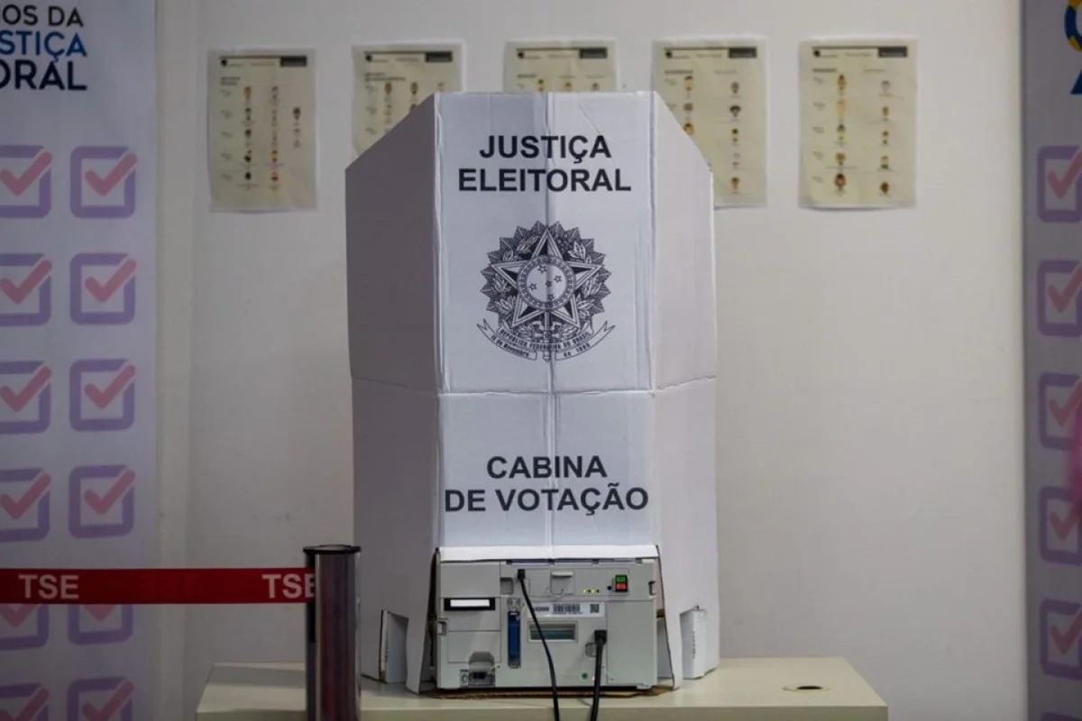 PL mobiliza fiscais após Zanin prorrogar votação do 2º turno em todo o país